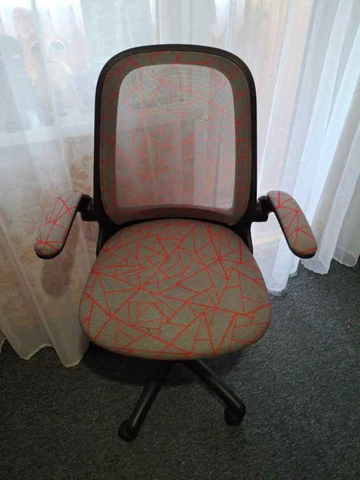 Крісло компьютерне, стілець,  крісло для школяра