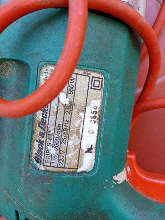 Berbequim elétrico 	Black and Decker 220v	- a funcionar muito bem