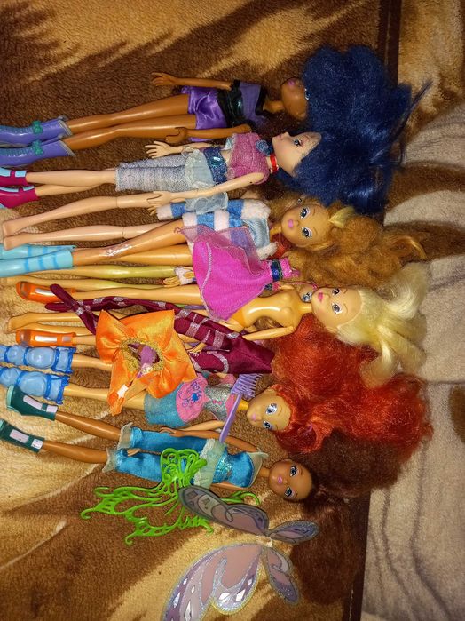 Продам колекцию кукол Винкс