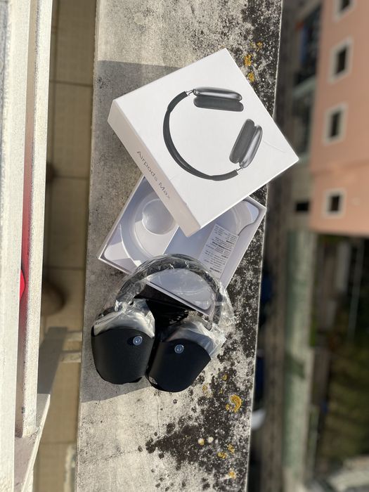 AirPodes Max  novo com caixa