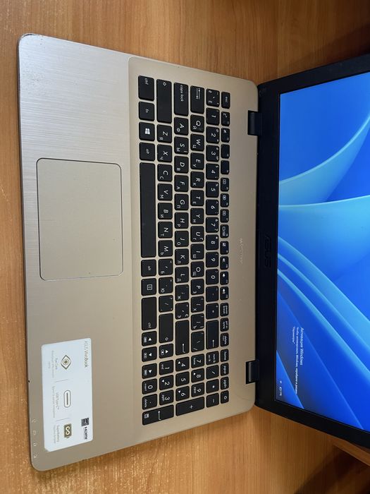 Vivo Book 15 256gb i5-825