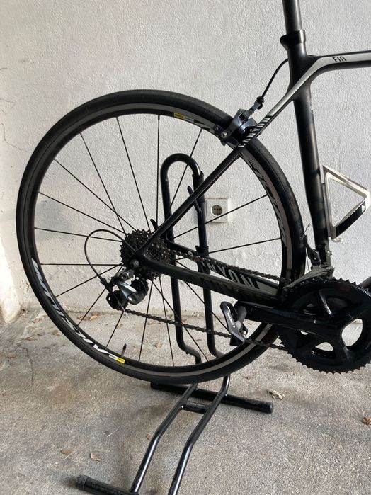 Bicicleta - Canyon Ultimate CF SL
