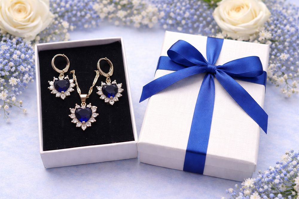 Набір прикрас — сережки + цепочка з підвіскою