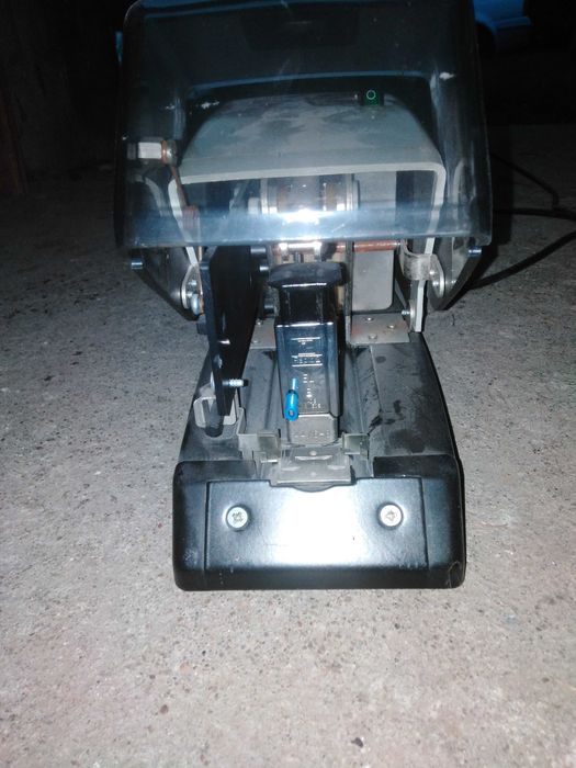 Zszywacz elektryczny rapid 100