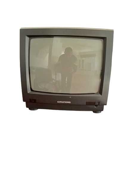 Vendo Televisão Grundig CRT Vintage