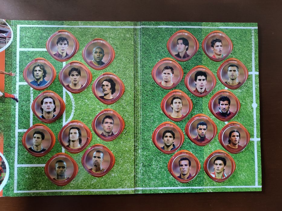 Caderneta Tazos Coleção Oficial Seleção 2004 Rookie Cristiano Ronaldo