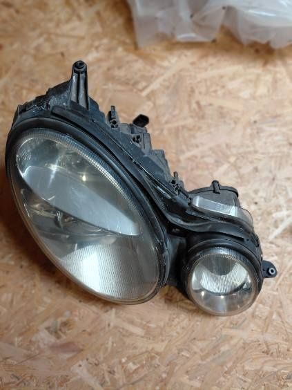 Sprzedam  lampy lampy do Mercedesa