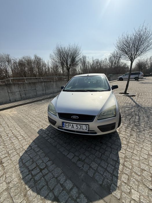 Ford focus 1.6 benzyna  100hp