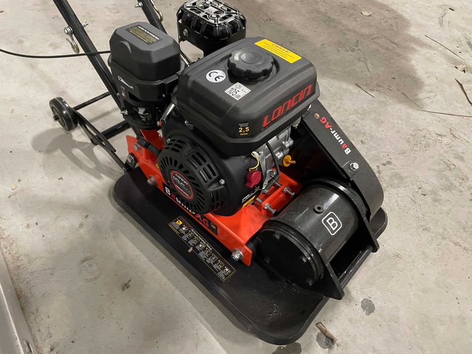 Zagęszczarka gruntu ubijak BAUMR-AG 90 kg silnik LONCIN + GRATISY