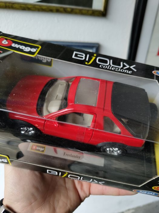 Miniatura Range Rover Freelander Bburago 1:24