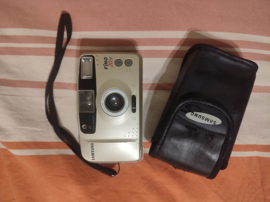 Aparat Samsung Fino 20s