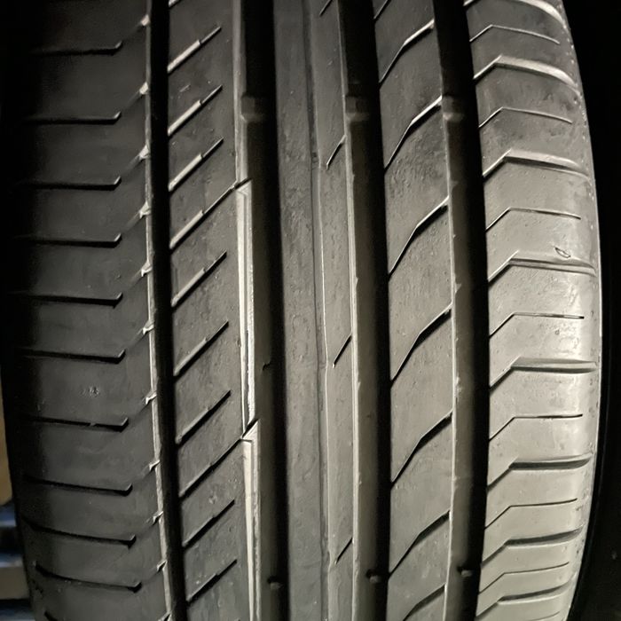Шини 235/40/19 - 2шт Continental ContiSportContact 5