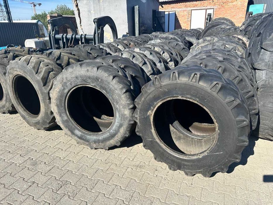 Резина Б/В JCB MANITOU John Deere
