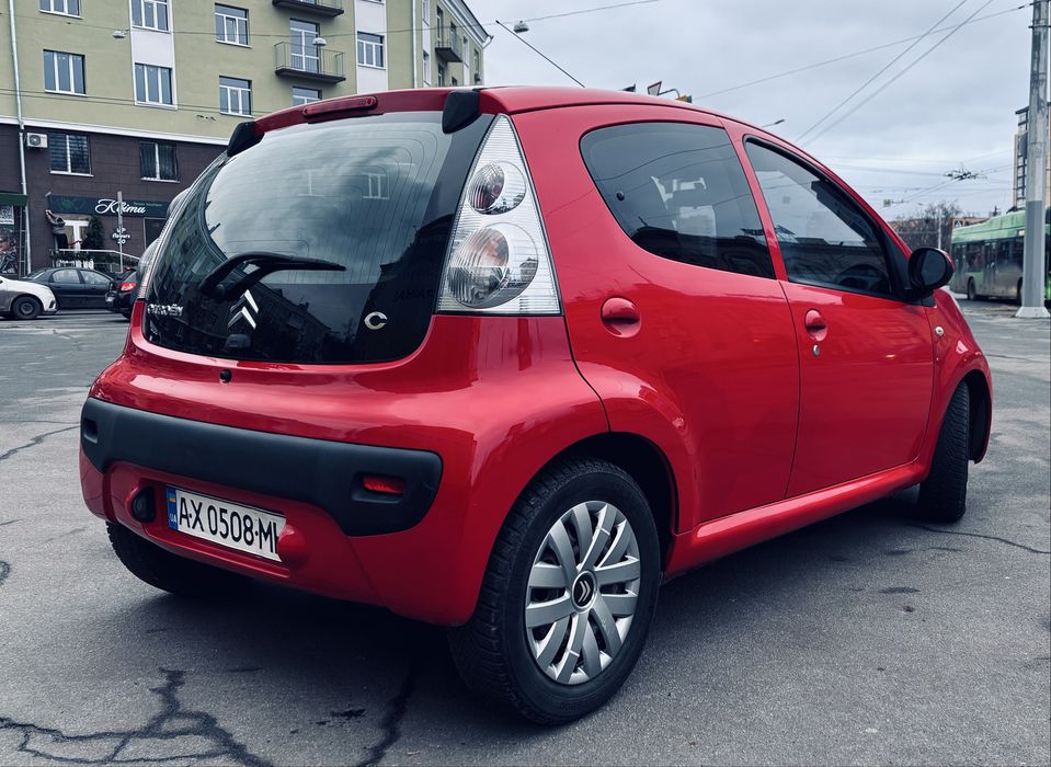 Продам Citroen c1 2014