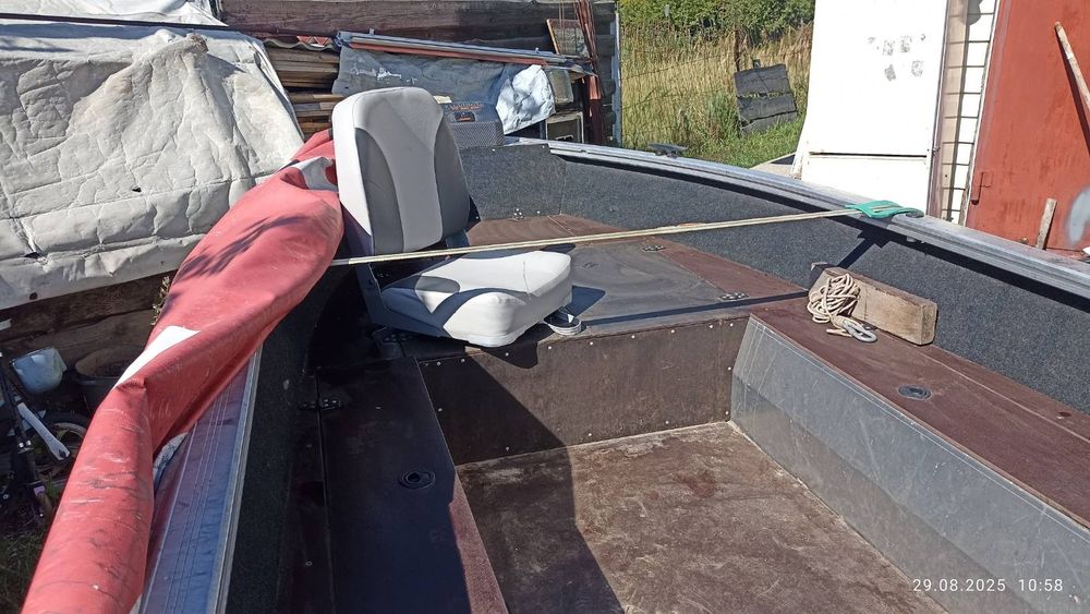 Продам човен windbot 4.0 evo