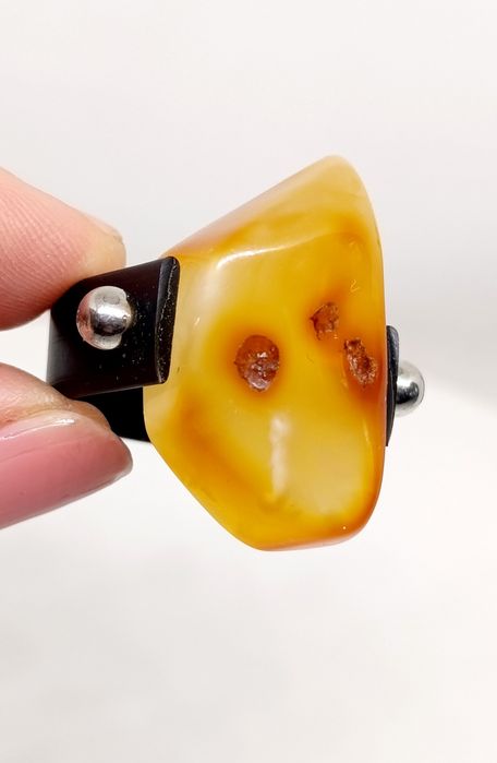 Pierścionek autorski bursztyn rozm 22