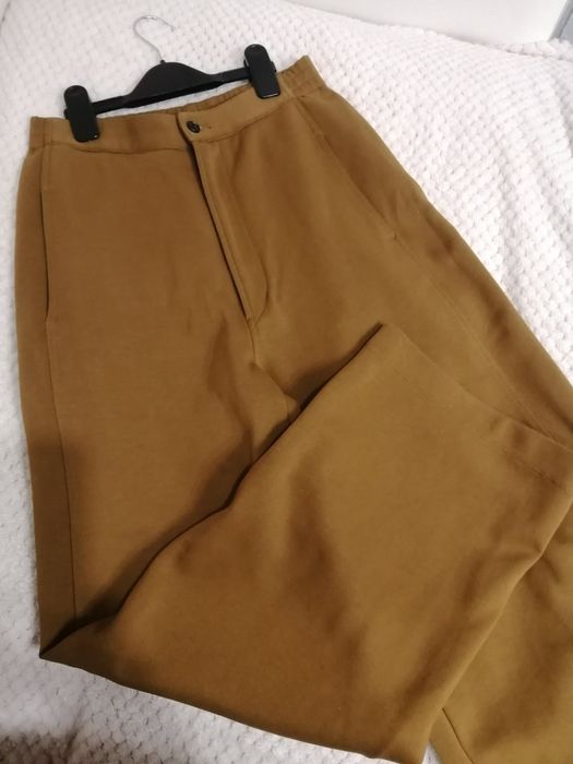 Жіночі штани UNIQLO розмір M