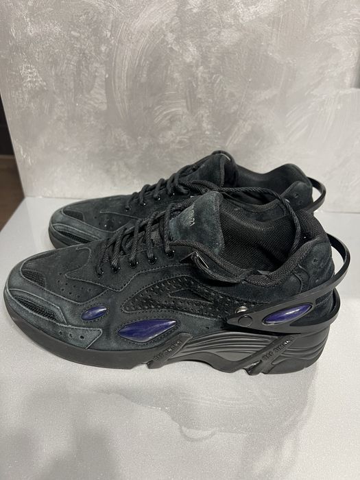 Raf Simons Cylon-21