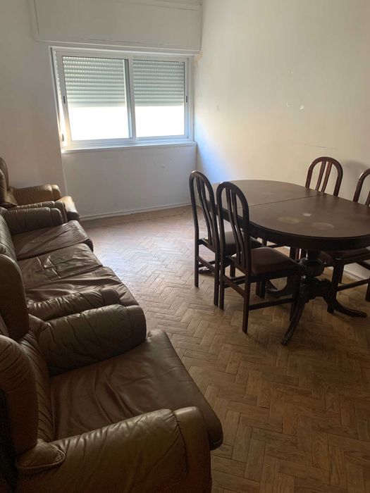 T2 SACAVÉM - BOM INVESTIMENTO