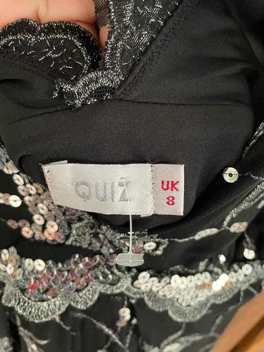 Przepiękna wizytowa sukienka Quiz roz. S- M- L