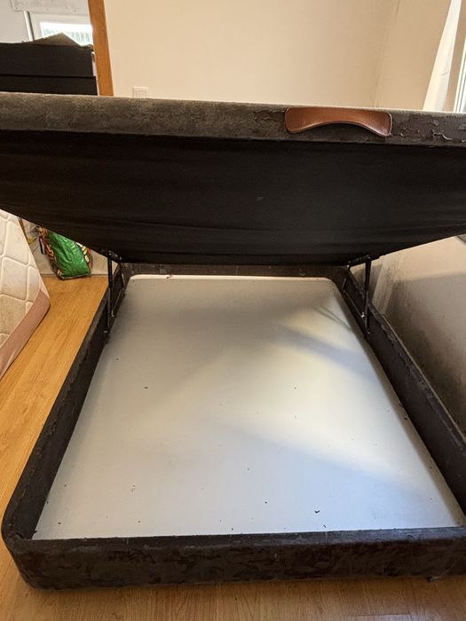 Cama BOX / Caixa de casal
