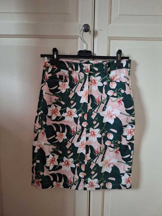 Komplet marynarka + spódniczka w kwiaty rozm xs/s komunia