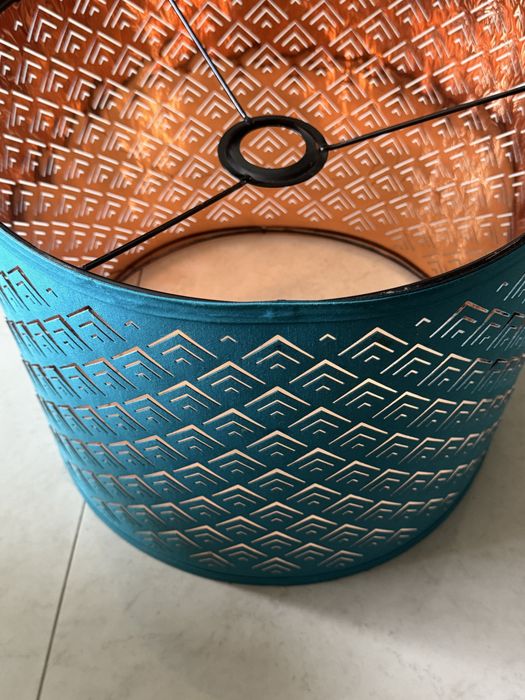 Abajur azul 37 cm diâmetro