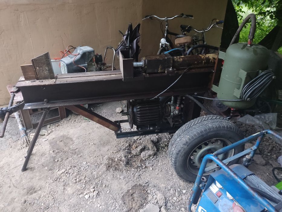 Дровокол гидравлический