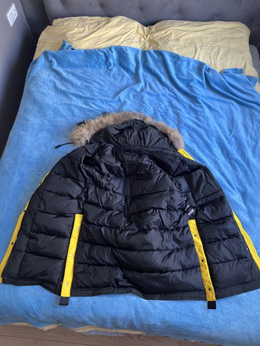 Зимова тепла куртка. Жіноча