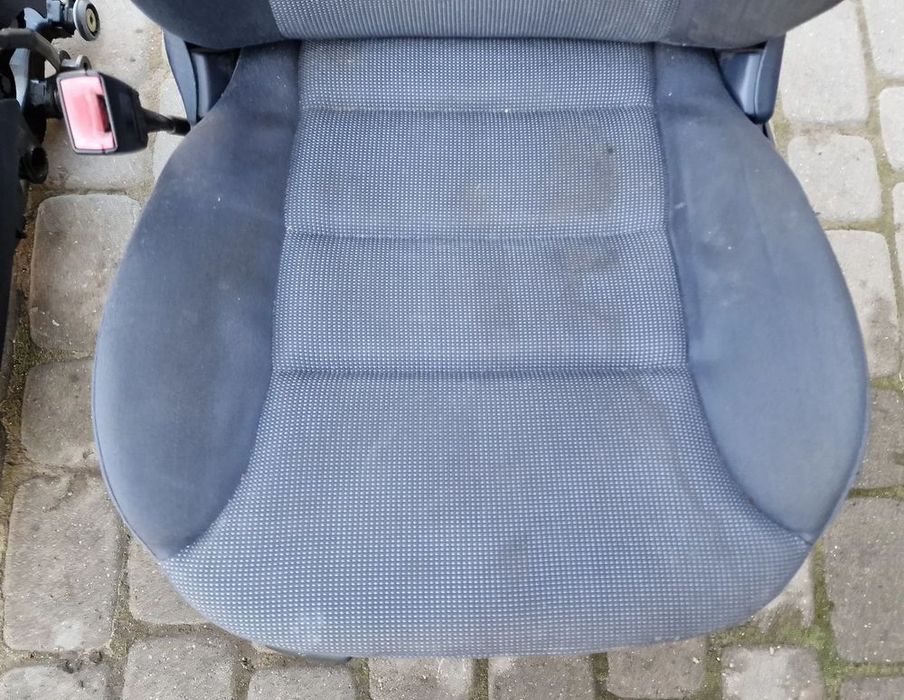 fotel przód prawy lewy audi a3 8l 3d