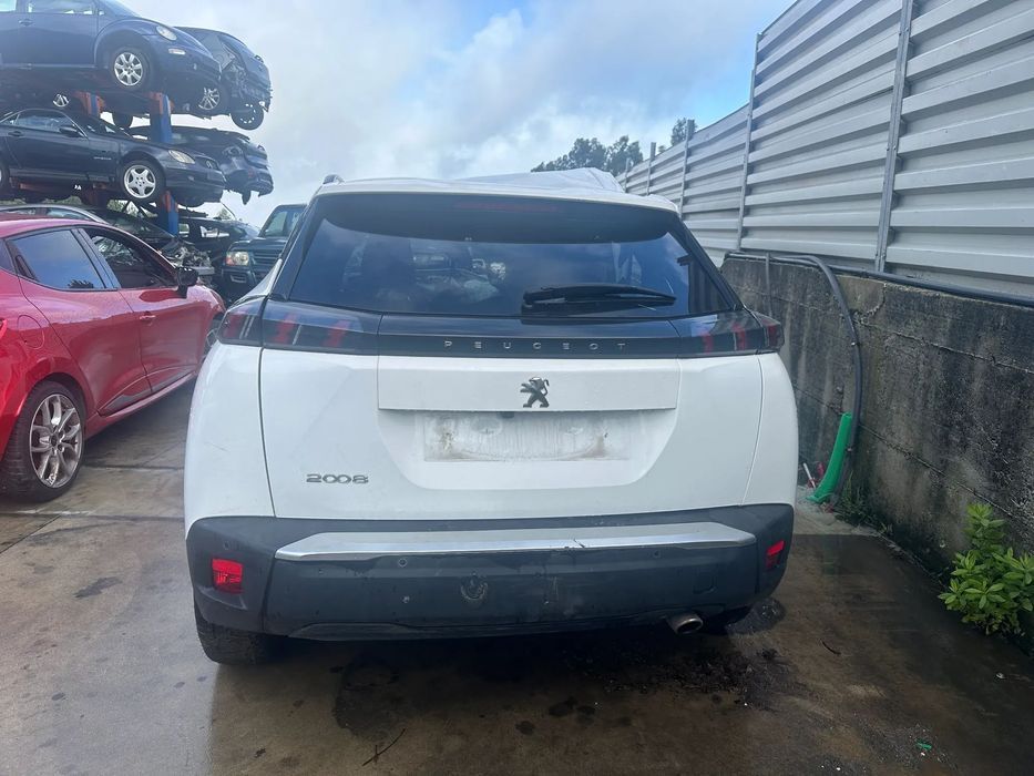 PEUGEOT 2008 1.5 BLUEHDI 130 CV CAIXA AET8 DE 2022