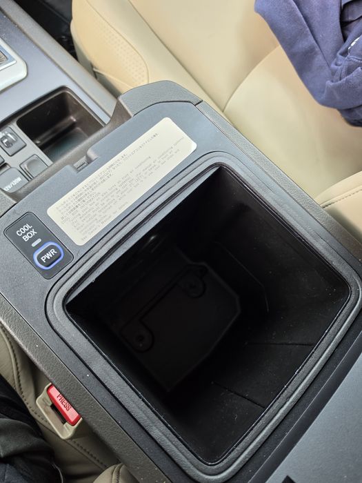 Piękna  Toyota Land Cruiser 150 Polski salon  bezwypadkowe