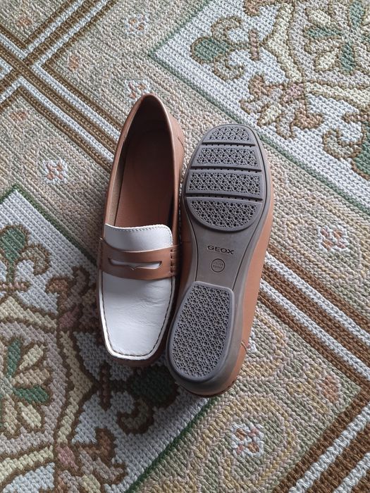 Sapatos mocassin geox
