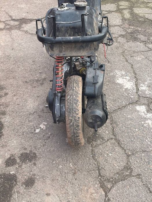 Продам скутер китай