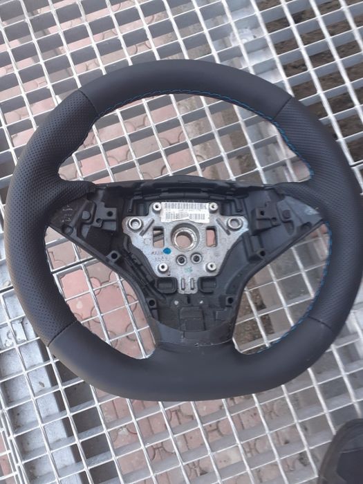 Obszycie kierownic skórą DOJEŻDŻAMY