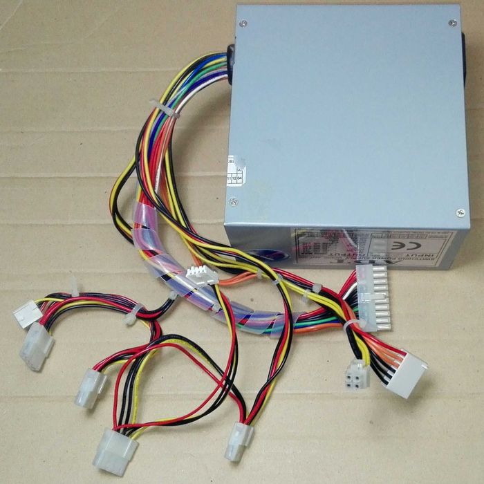 ADT-300W and LPD2-250W Power Supplies64750637815043124