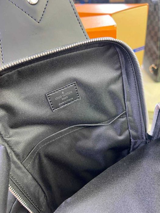 Слинг Louis Vuitton плечевая сумка LV бананка Луи Витон мужская сумка c801