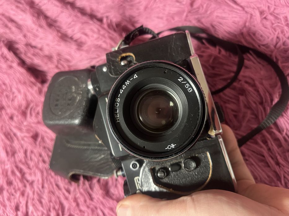 Фотоаппарат Зенит 12сд с объективом Гелиос-44м-4