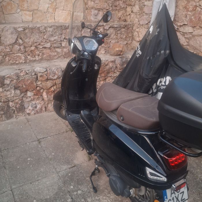 Vendo scotter 125