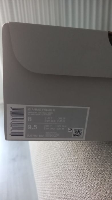 Sapatilhas Nike novas