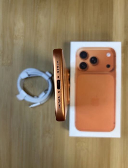Iphone 17 Pro Laranja - TROCO