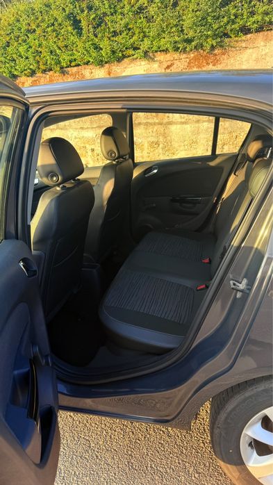 Opel Corsa 1.2 Gasolina — photo 5