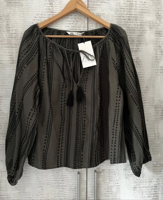 Bluzka Zara rozmiar M ciemny zielony