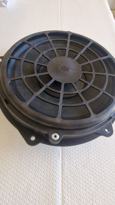 Coluna Bose Porsche 991