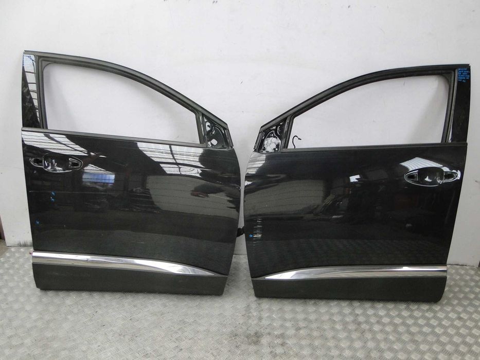 Peugeot 3008 5008 двері двери пежо