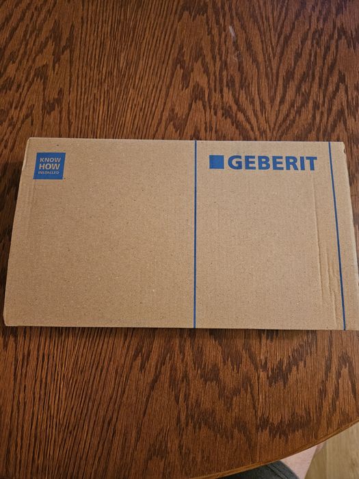 Przycisk Geberit matowy chrom