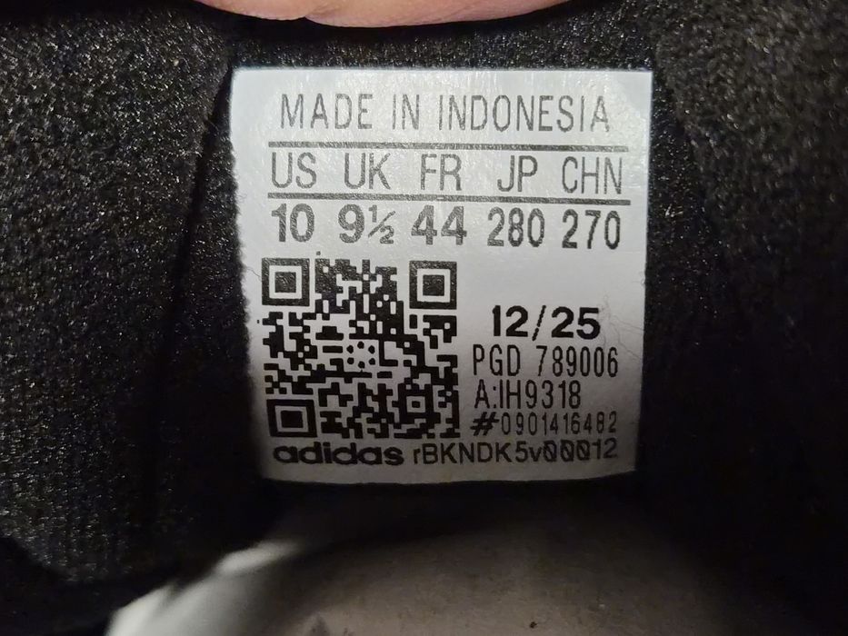 Adidas  superstar  roz.44