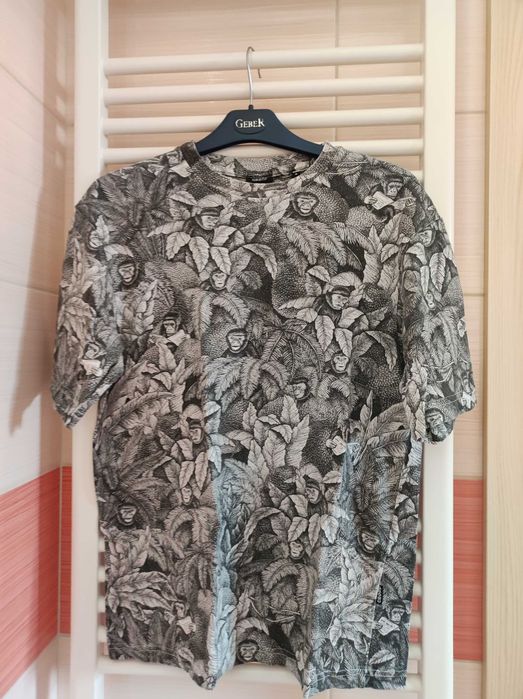 Koszulka/T-shirt męski/młodzieżowy Cropp rozmiar S. Stan bardzo dobry