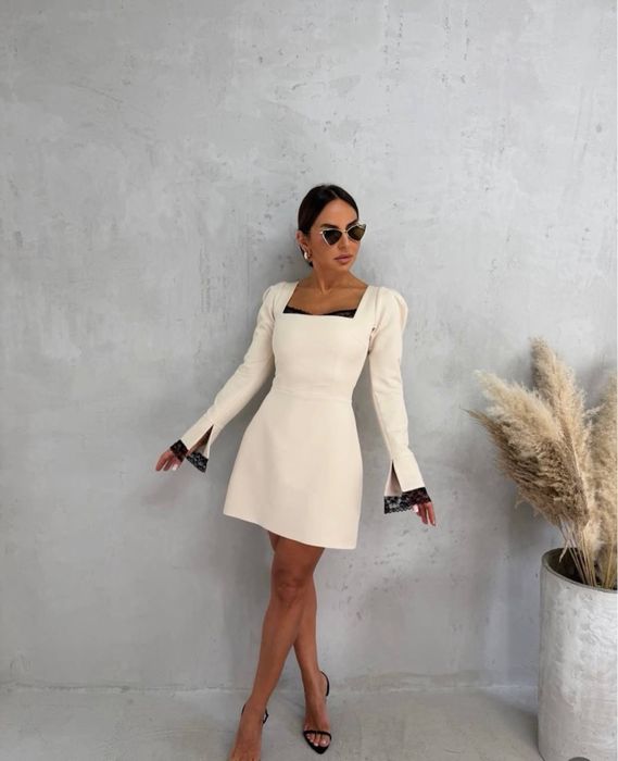 Жіноча гарна сукня