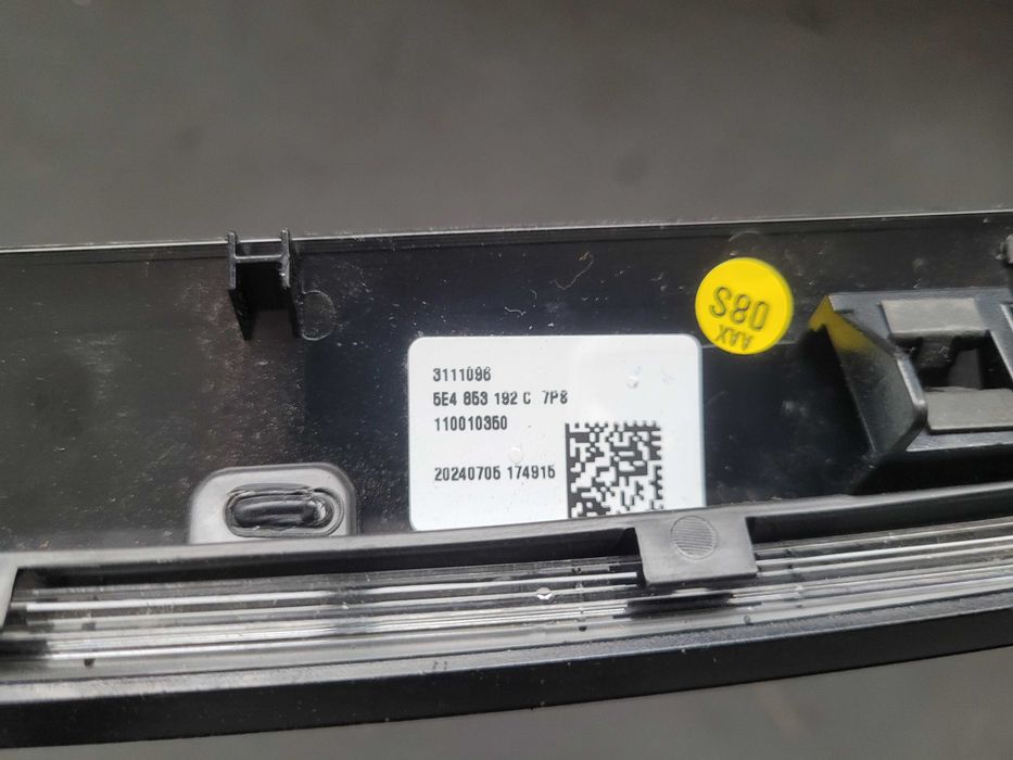 skoda octavia IV lift listwa dekor led
